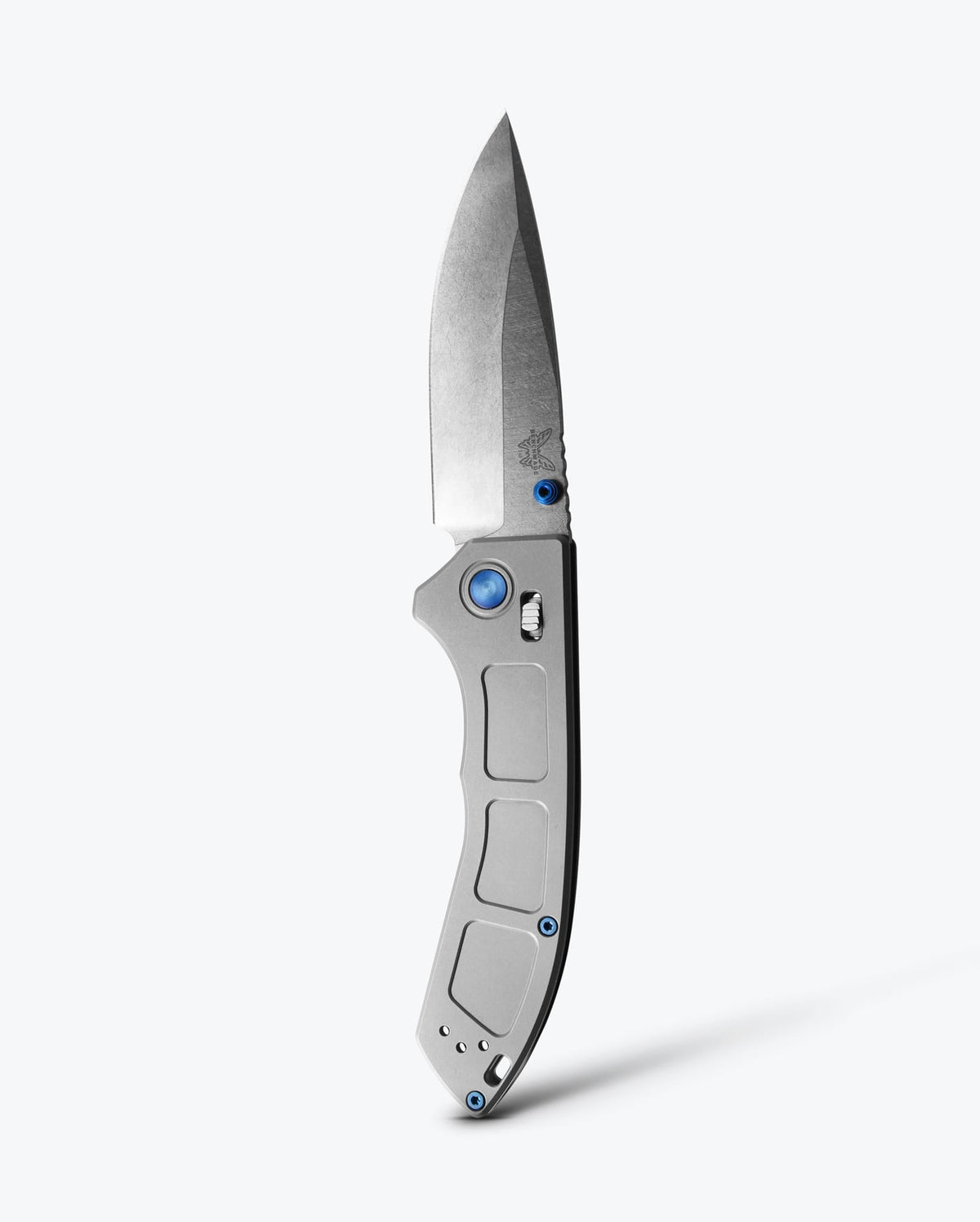 Benchmade Narrows Gray Titanium Drop-Point Knife - Vertical Open View | Benchmade Knife Co.