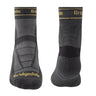 Bridgedale TRAIL RUN Ultralight T2 Merino Sport 3/4 Socks in Gunmetal - front and back