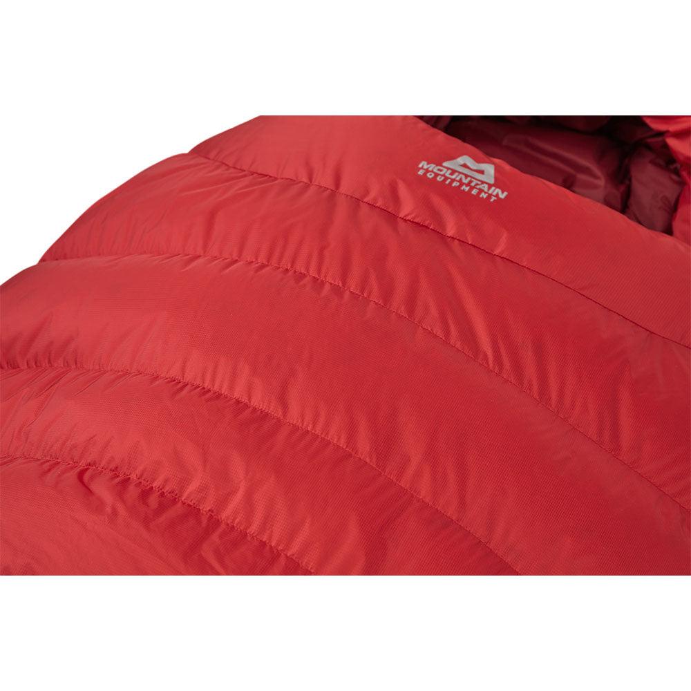6-baffle anatomically shaped and offset foot box detail on Mountain Equipment Glacier 700 Sleeping Bag in Imperial Red
